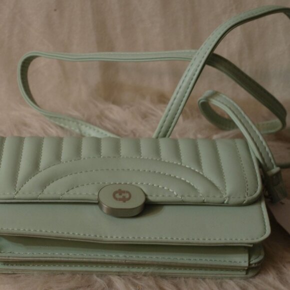 NEW 3-Pack Includes Purse, Large Wallet and Small Wallet, Mint By Time And Tru - Picture 10 of 11